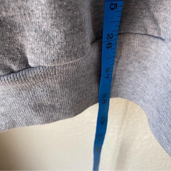 Disneyland Gray Crewneck Sweater with Mickey Mouse, Large, Vintage - Picture 6 of 6